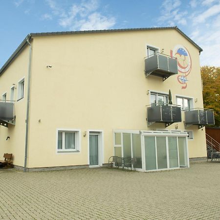 Boardinghouse Schellenberg Hotel Donauworth Bagian luar foto